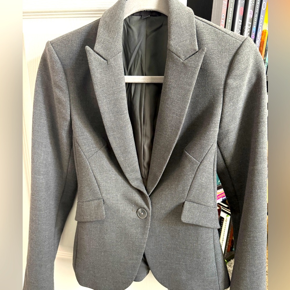Express Gray Blazer, great condition, barely worn, very flattering